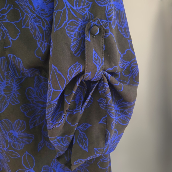 Torrid Harper Blouse plus size 3x Blue /Black Shirt Tunic Top Pullover - Picture 4 of 4